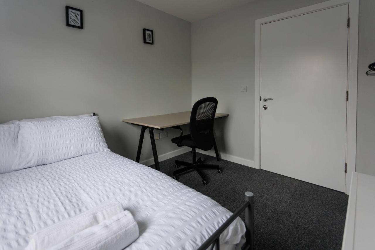 2 Bedroom Ground Floor Apartment Belfast Bagian luar foto